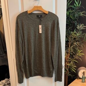 Banana Republic Men's Olive Crewneck Sweater